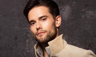 "On My Mind" de Golan Yosef est le nouveau single extrait du spectacle "Les 3 Mousquetaires"